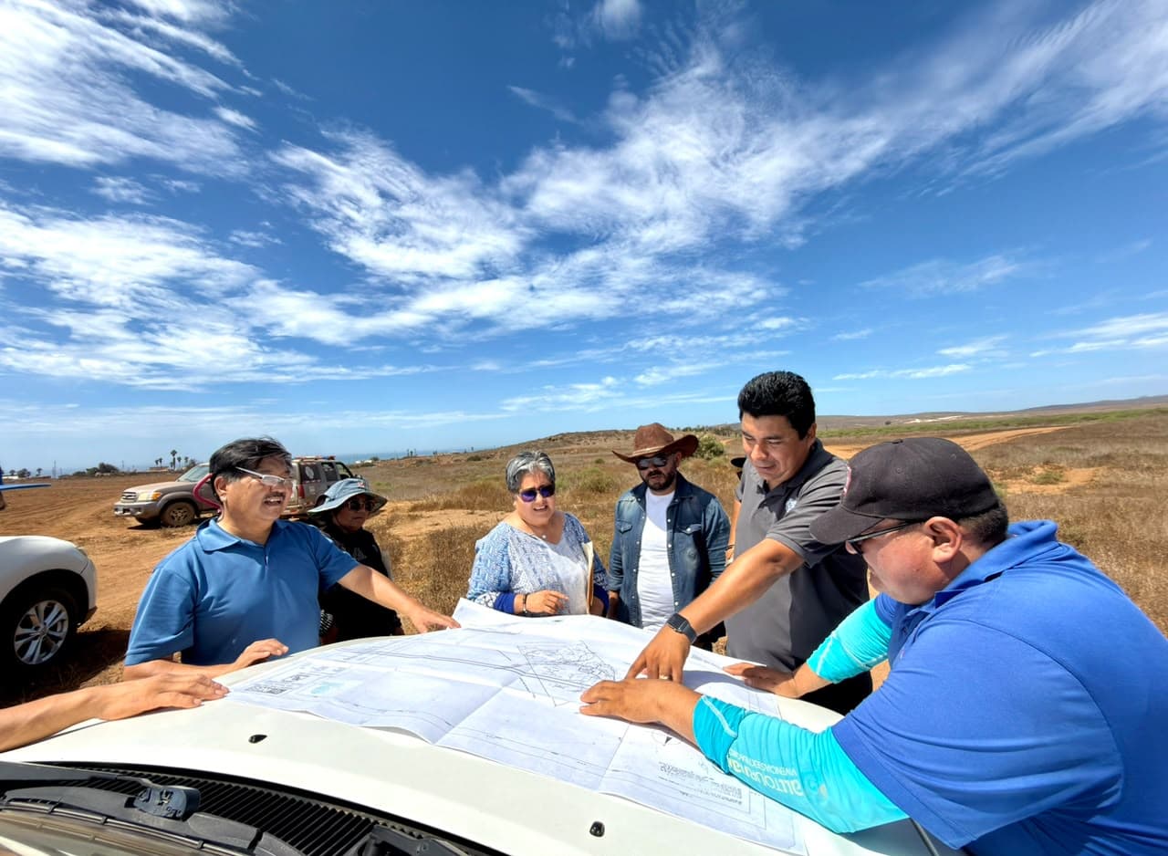 Acuerda Gobierno de Ensenada ruta alterna provisional para la comunidad de Eréndira