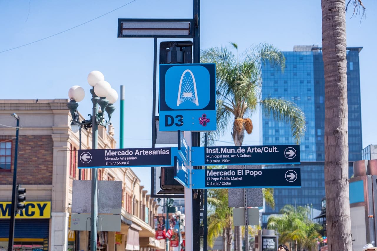 Estrenan señalética para transformar la movilidad turística en Tijuana