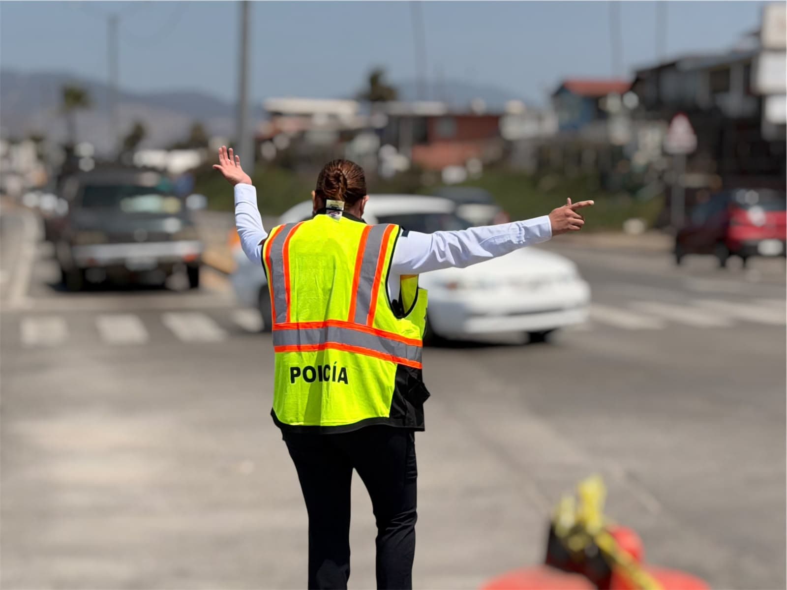 Informa Gobierno de Ensenada sobre operativo vial por retiro de maquinaria pesada